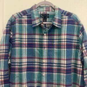 EUC Gap Factory men’s casual button down shirt sz XL slim fit.